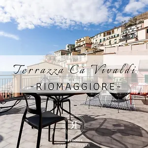 Cà Vivaldi Penthouse 5terreparco , Riomaggiore Italie